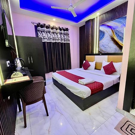 Jupiter Plaza Delhi Airport Hotel Nova Deli Exterior foto
